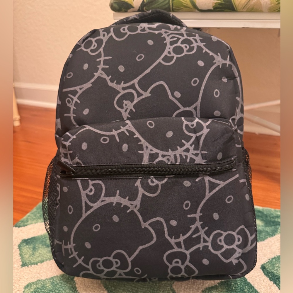 NWOT Hello Kitty backpack 11x17x5 padded nylon